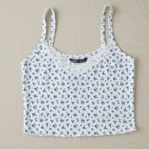 White and Blue Ditsy Floral Print Cropped Cami Top with Lace Trim NWOT